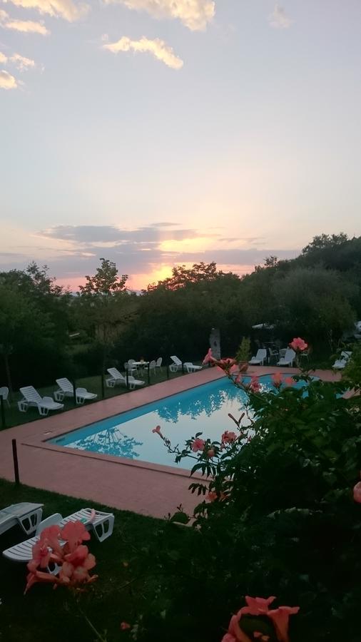 Locanda Delle Noci Perugia Exteriér fotografie